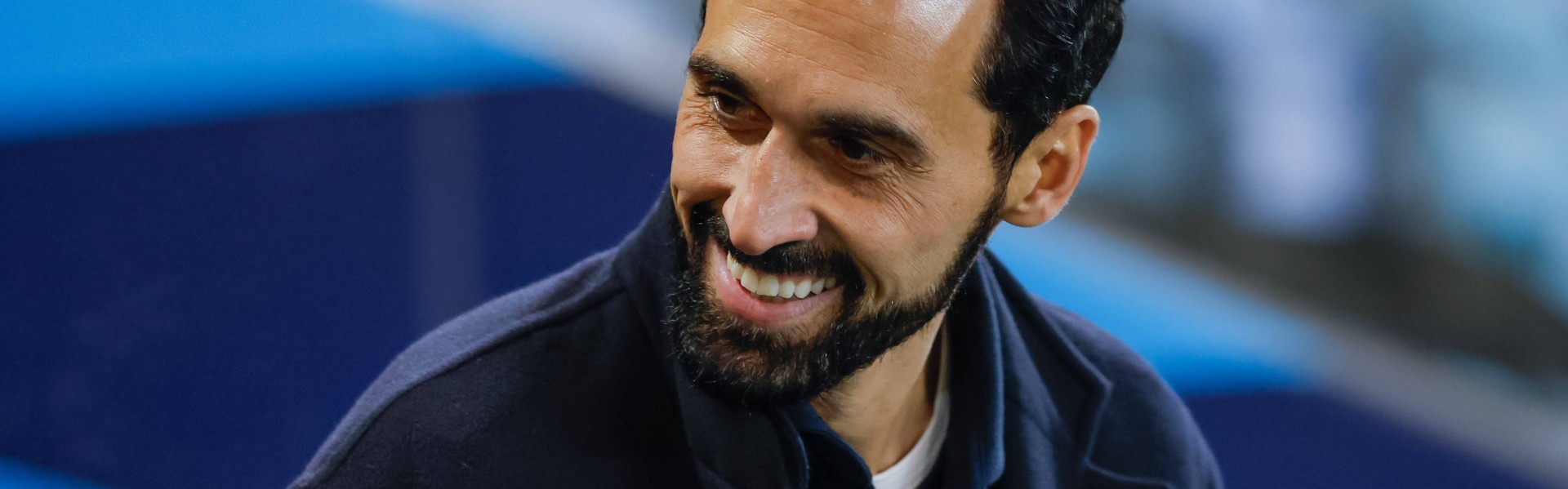 阿韦洛亚：战术与人情并重，人员管理是执教成功的关键