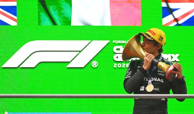 九游体育app-23万人次与新5载周期，F1中国大奖赛的商业进化逻辑|上海|揭幕战|车队|赛车|车手_新浪体育_新浪新闻